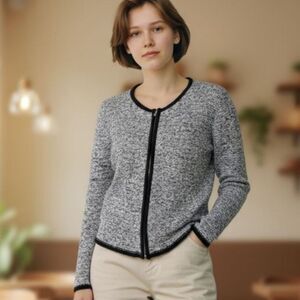 Women's Black and White Sweater